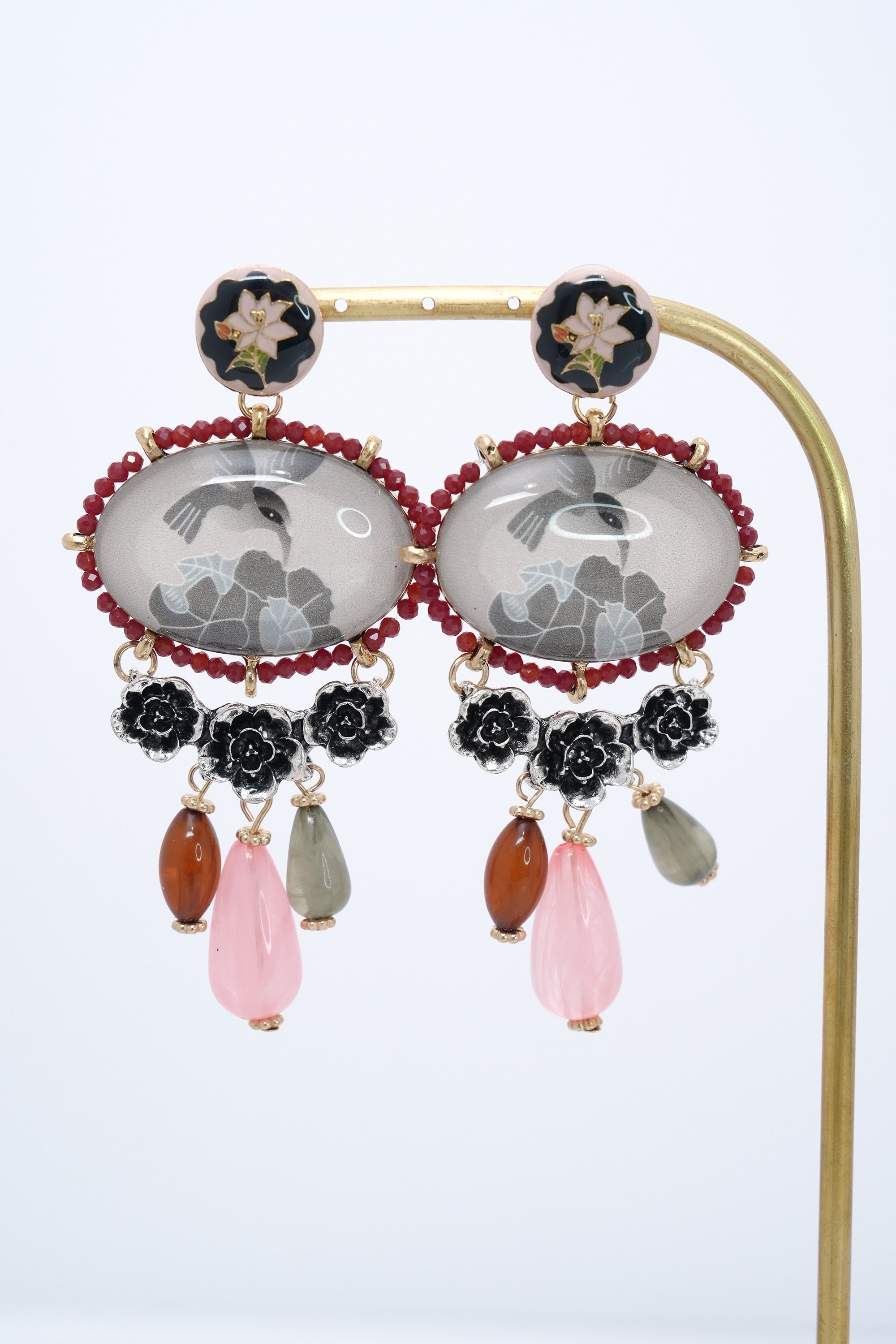 Masal Penceresi ZR Model Küpe