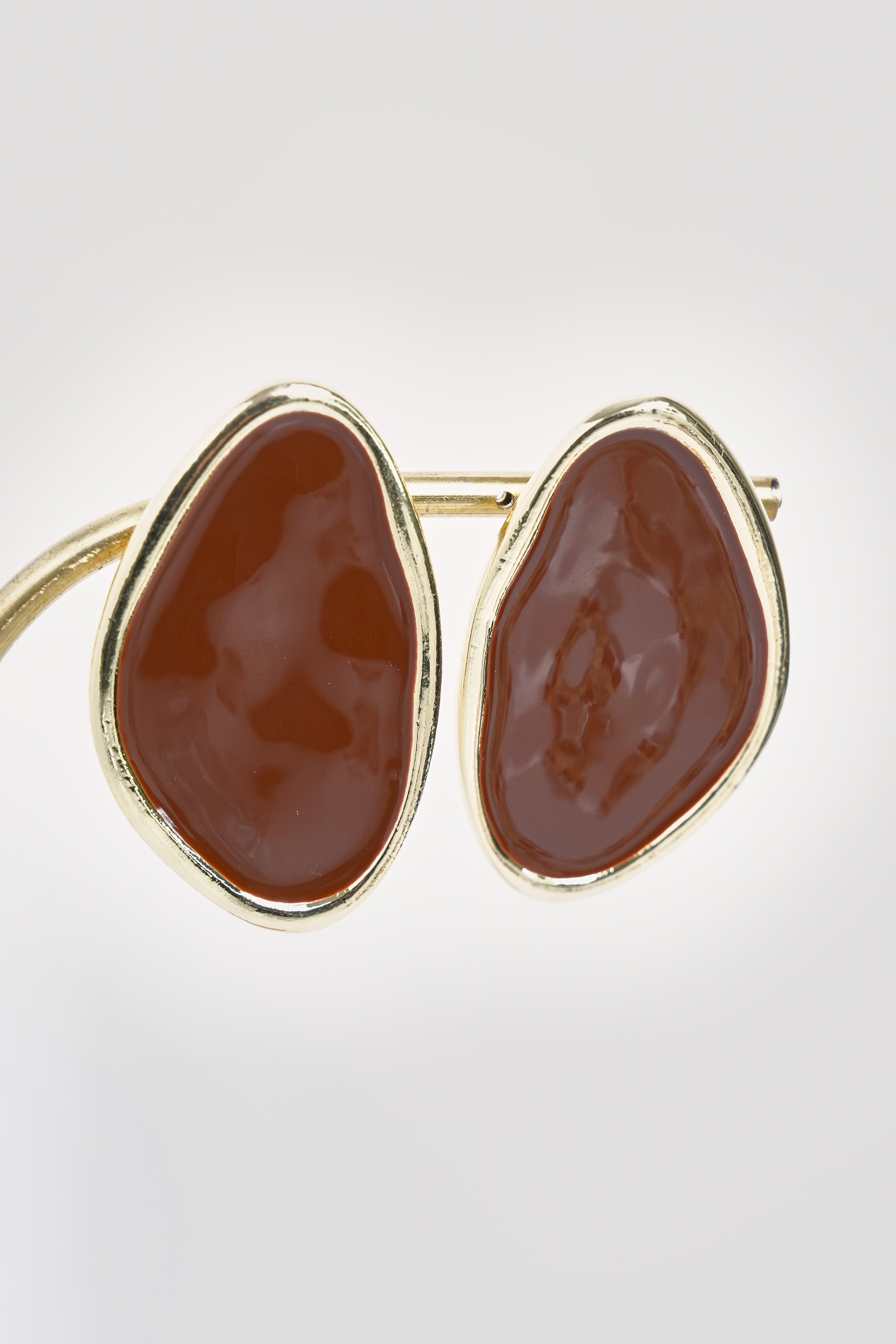 Asil Gölge ZR Model Küpe