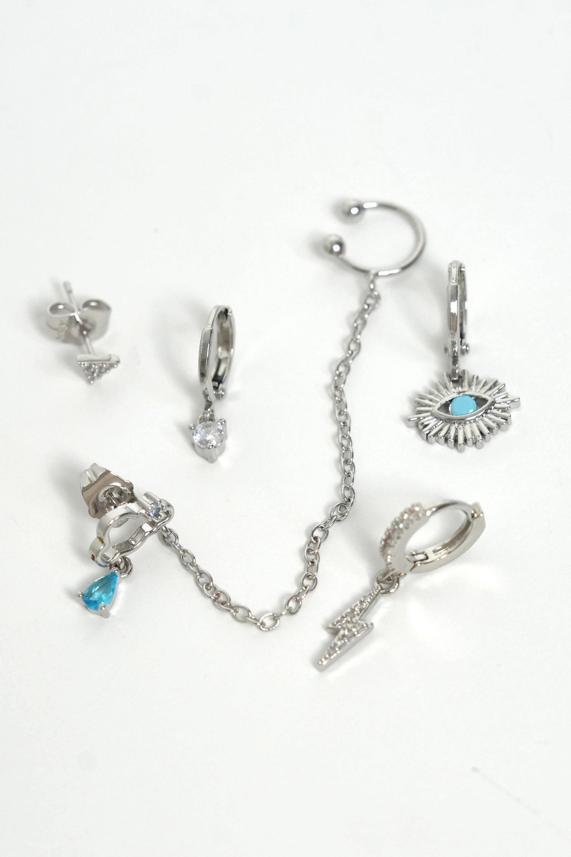 Berrak Göz Işığı Çoklu Luxe Küpe