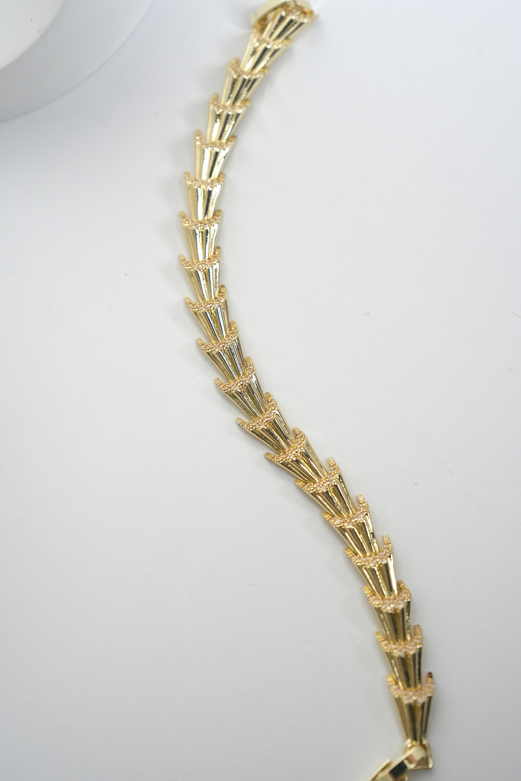 İmparator Çizgisi 14K Vip Bileklik