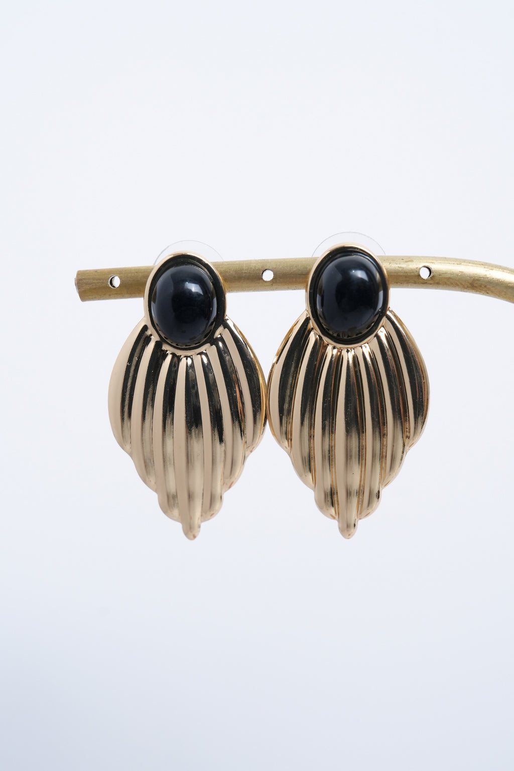 Altın Kanat ZR Model Küpe