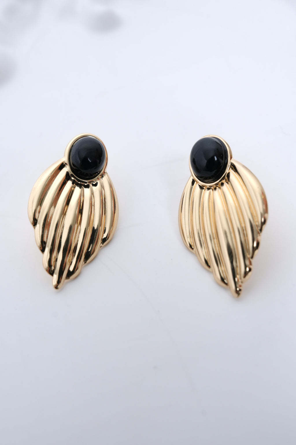 Altın Kanat ZR Model Küpe