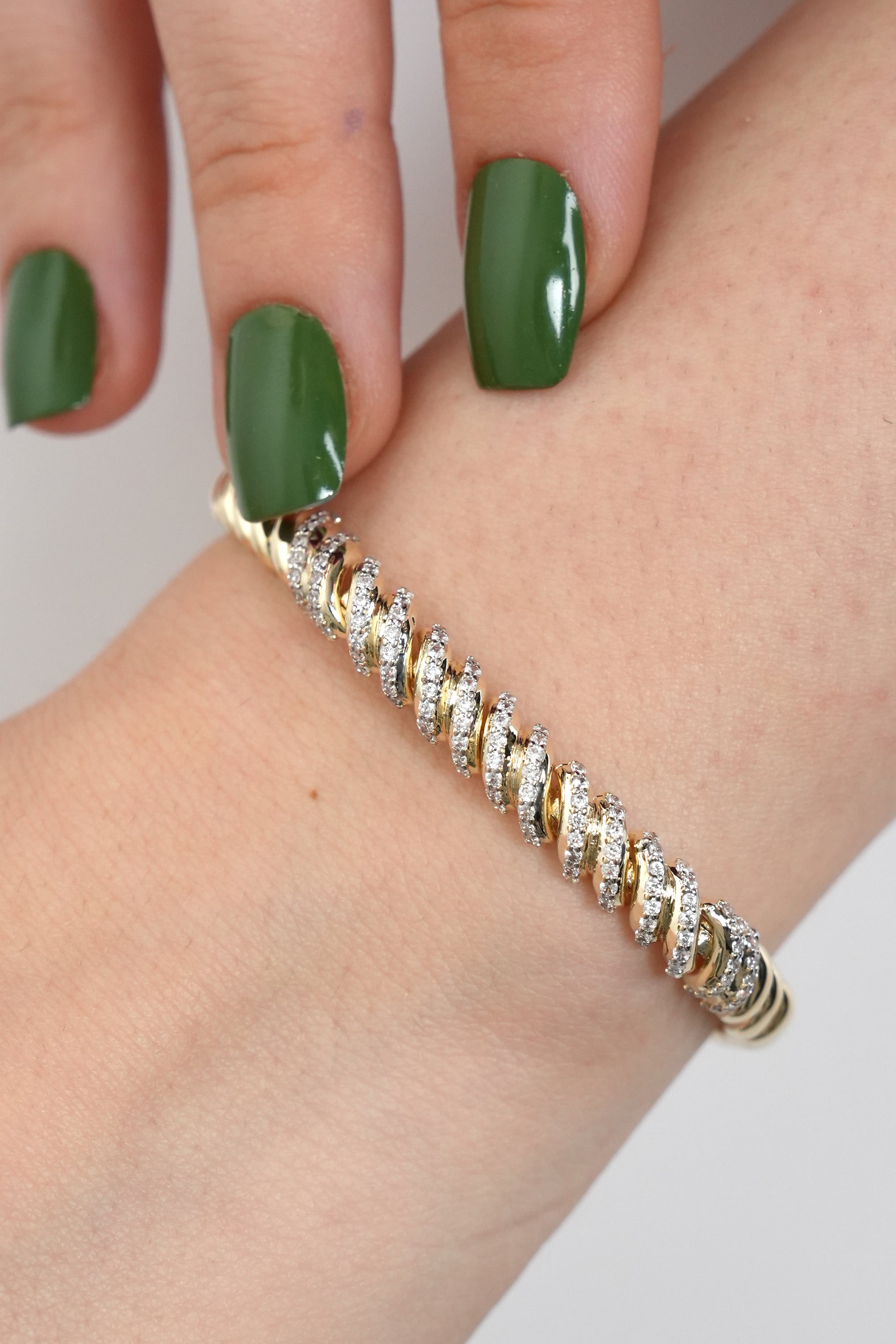 Zarif Sarmal Güç 14K Vip Bileklik