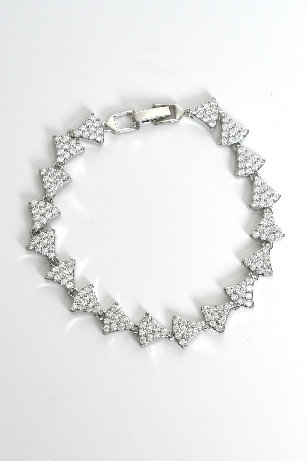 İnce Köşe Vip Bileklik