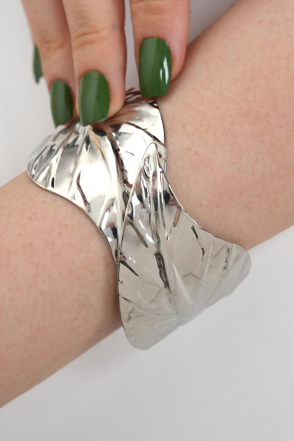 Formun Gücü ZR Model Kelepçe