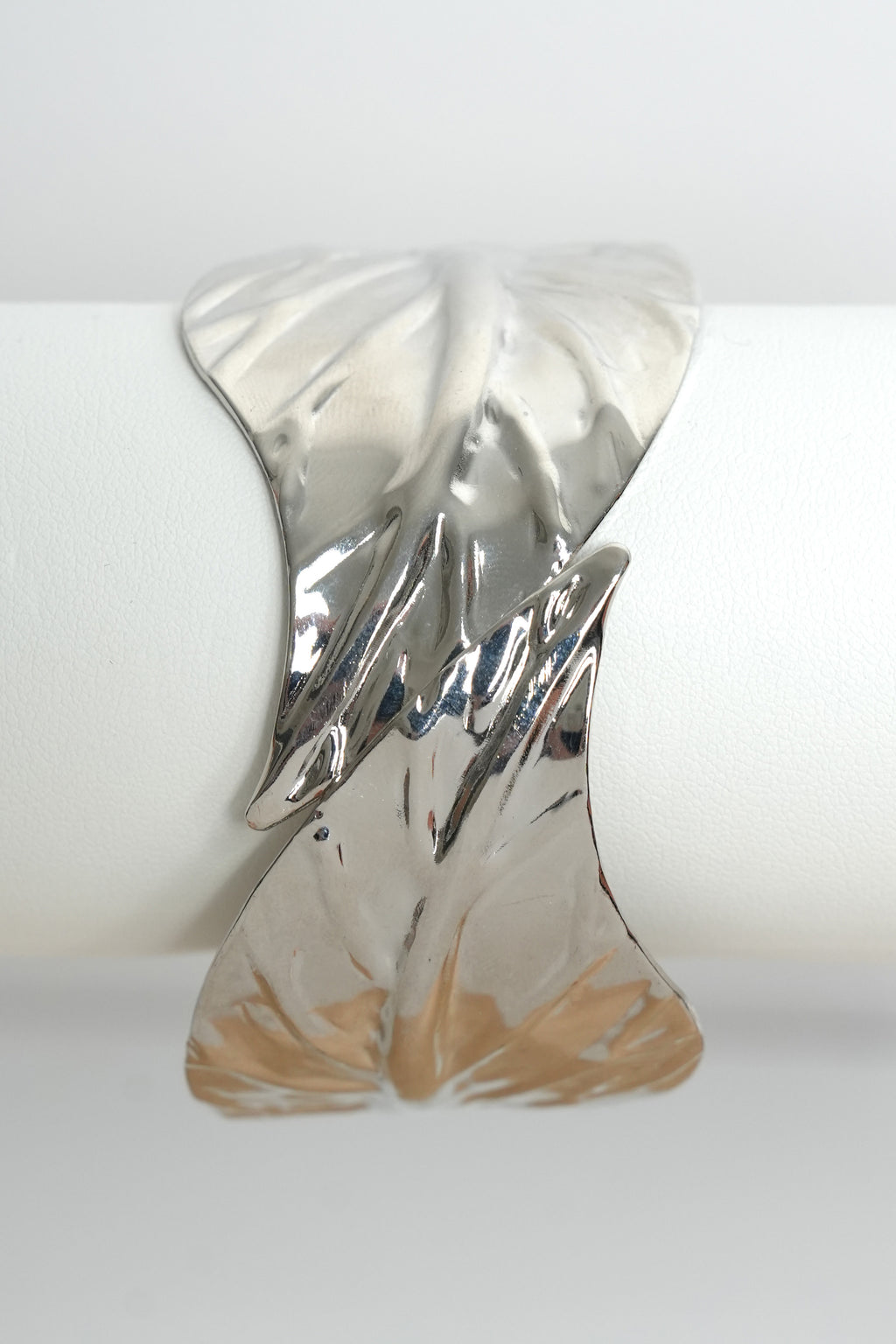 Formun Gücü ZR Model Kelepçe