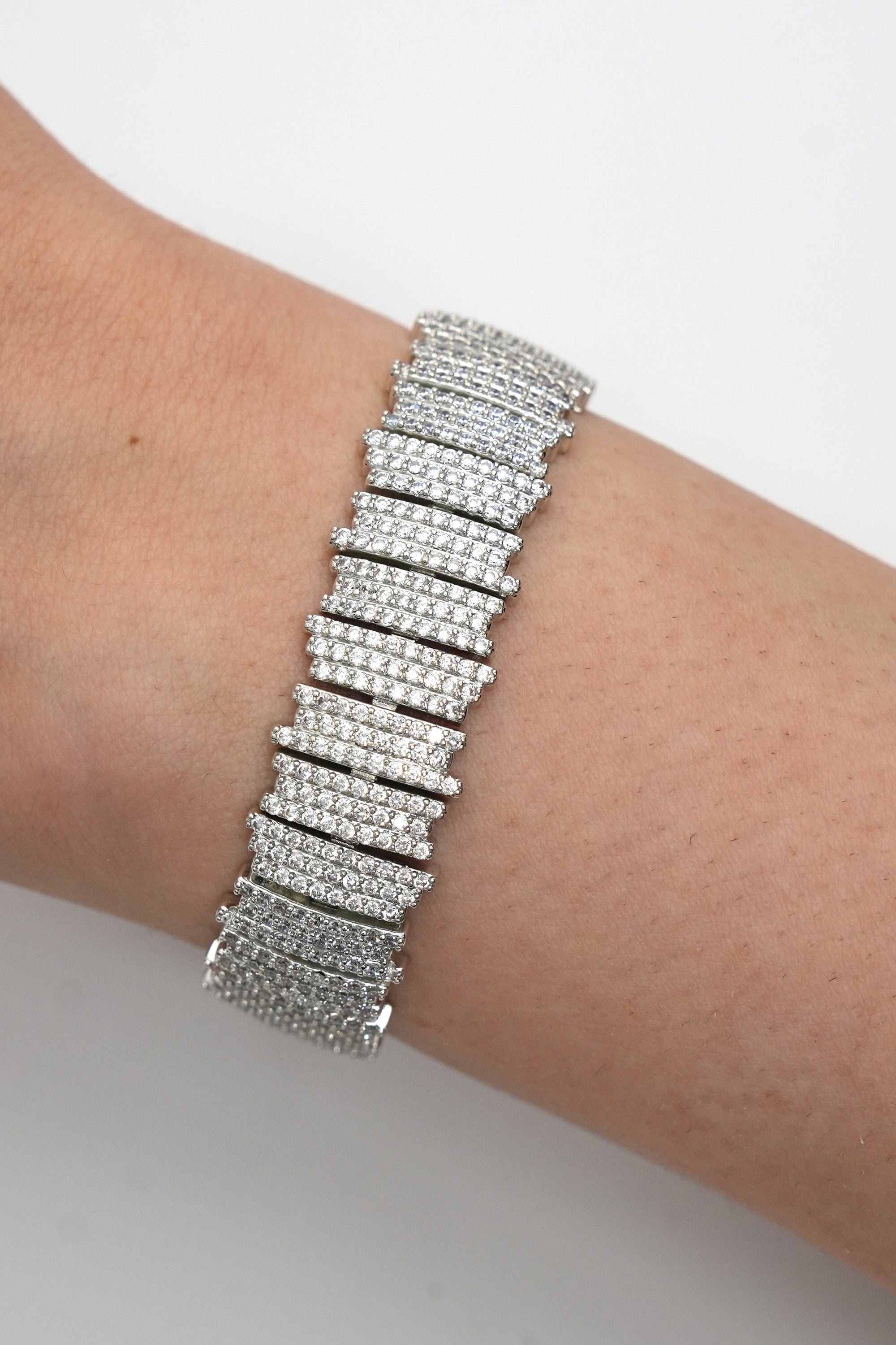 Zamansız Blok VIP Bileklik