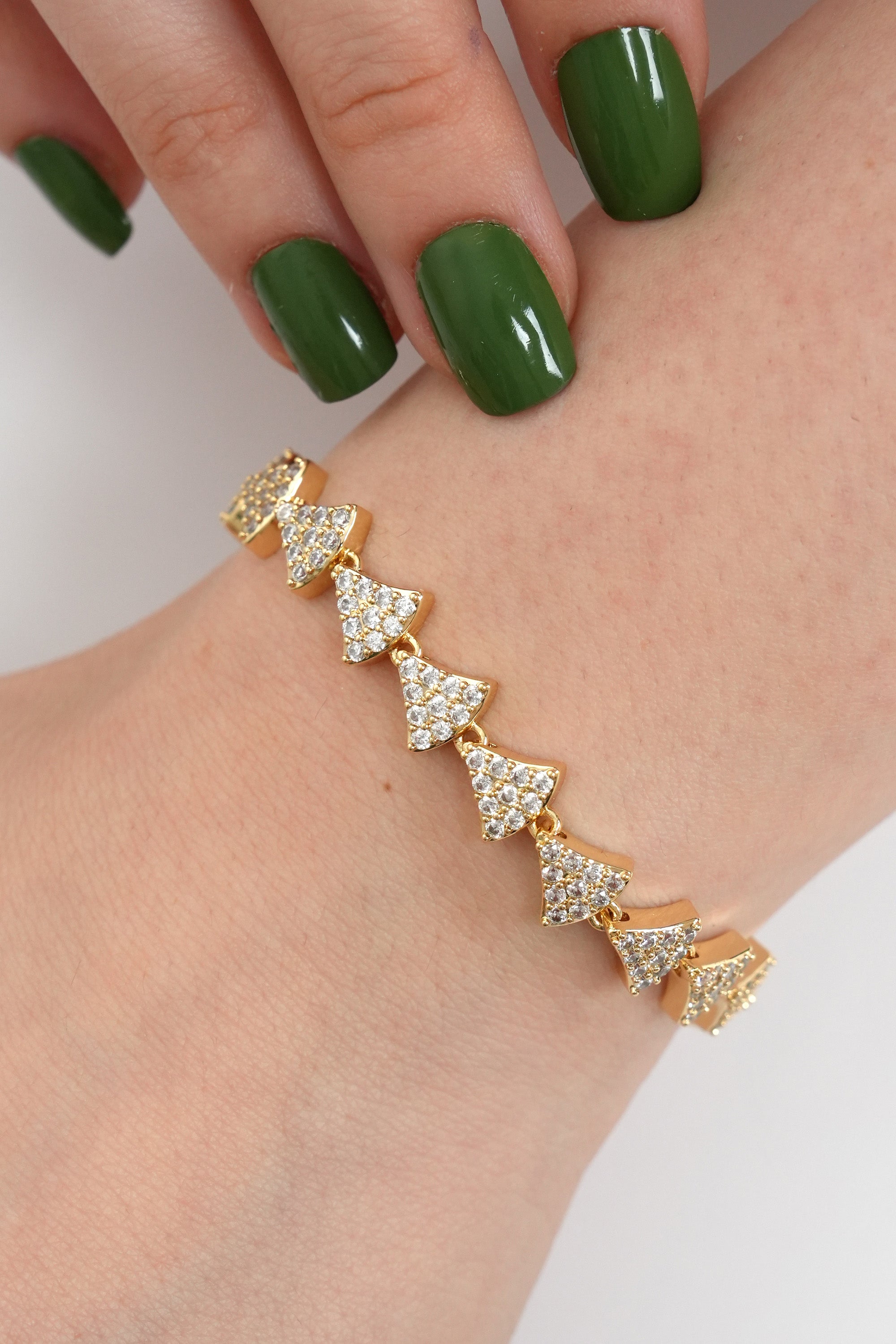 Zarif Üçgen 14K Vip Bileklik