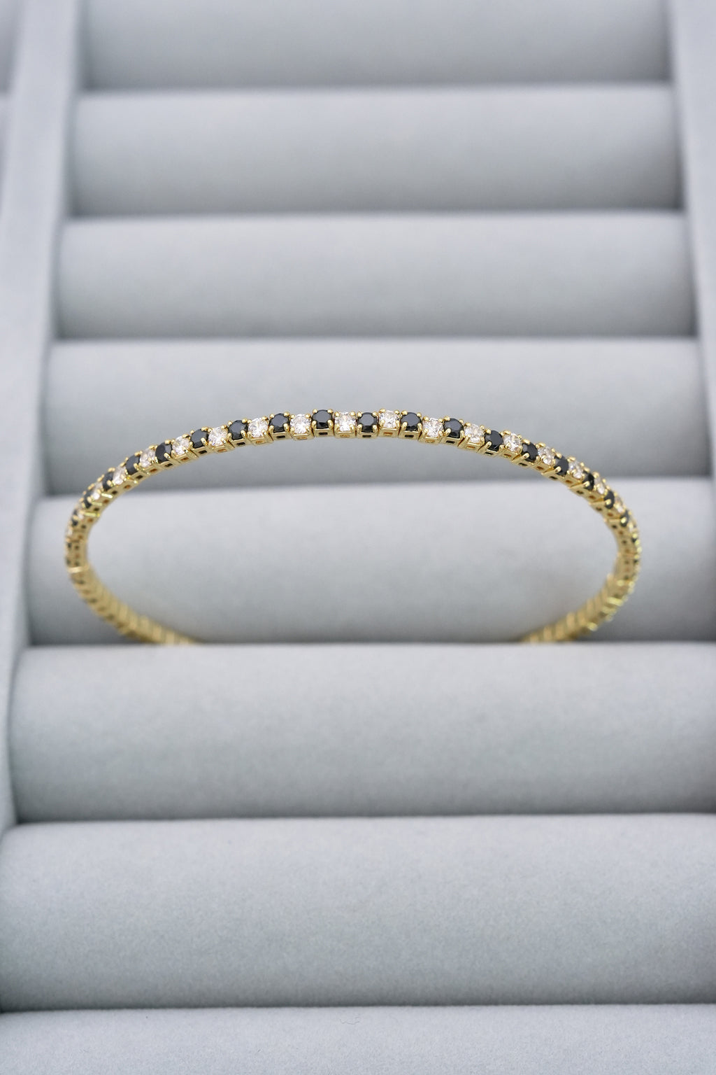 Noir Parıltı 14K Altın Kaplama Luxe Bileklik