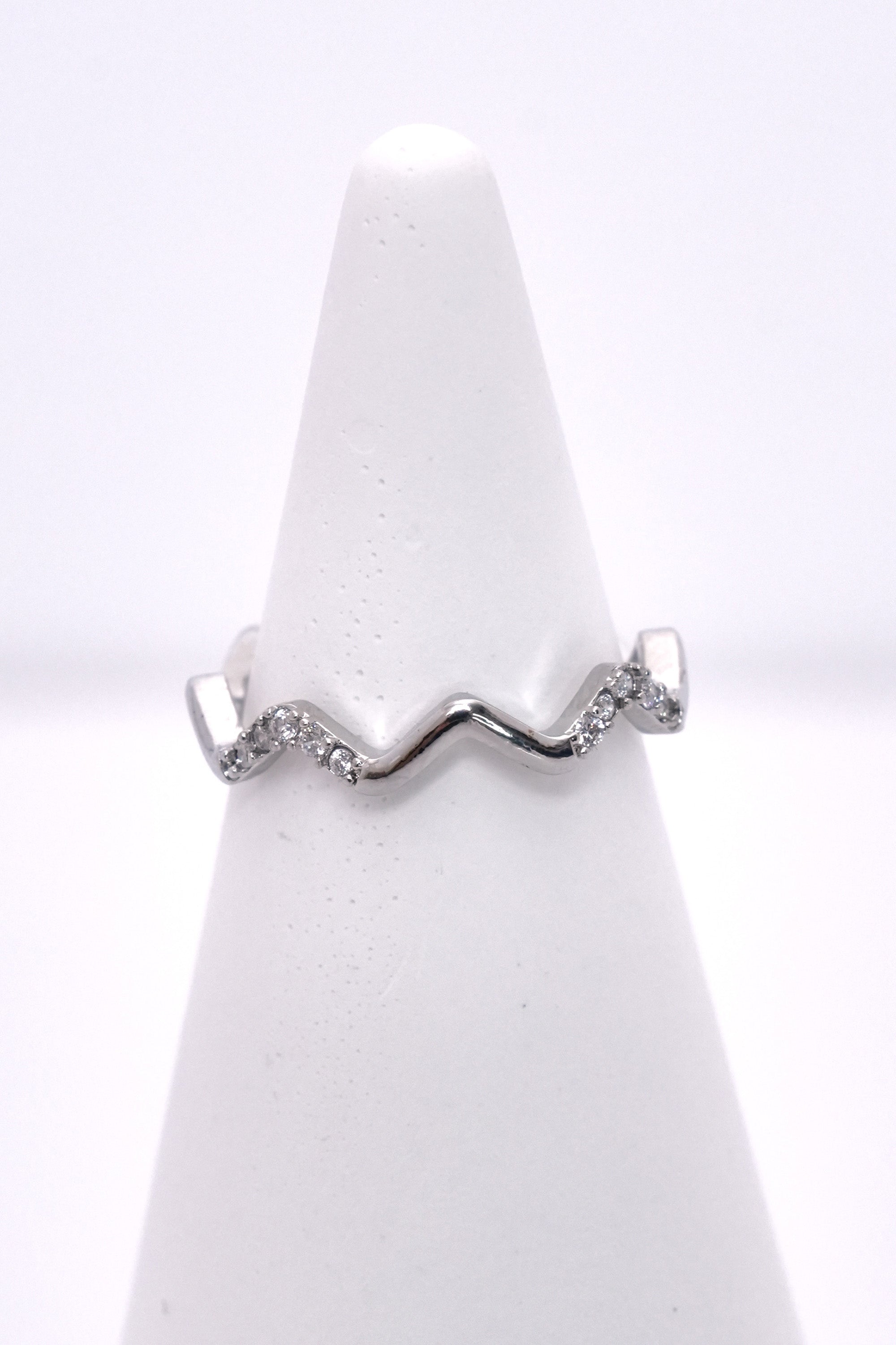 Nabız Kıvrımı Eklem Stainless Yüzük