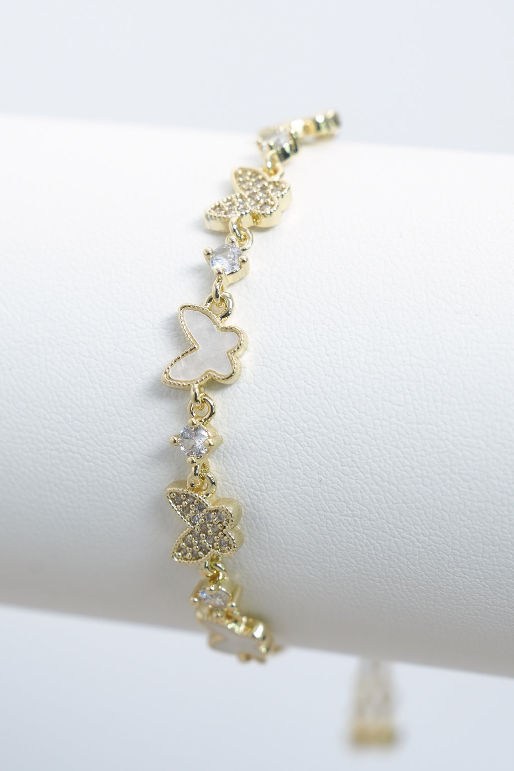 Kelebek Ritmi Asansörlü VIP Bileklik