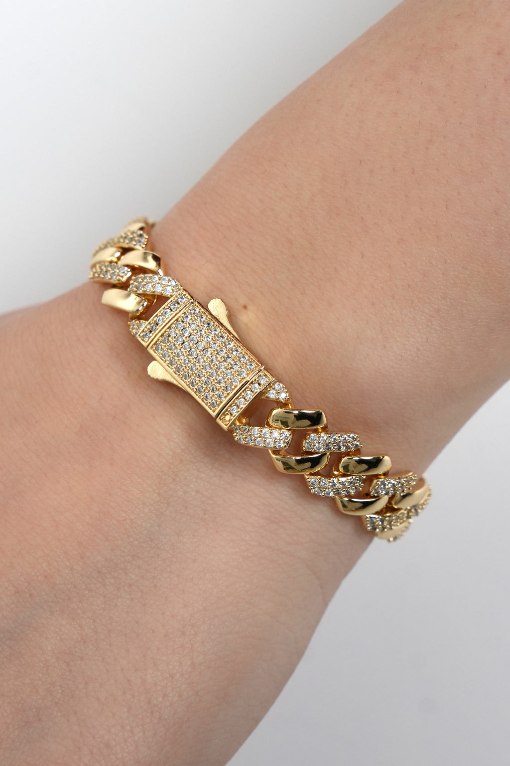 Elmas Akışı 22K Altın Kaplama Bileklik