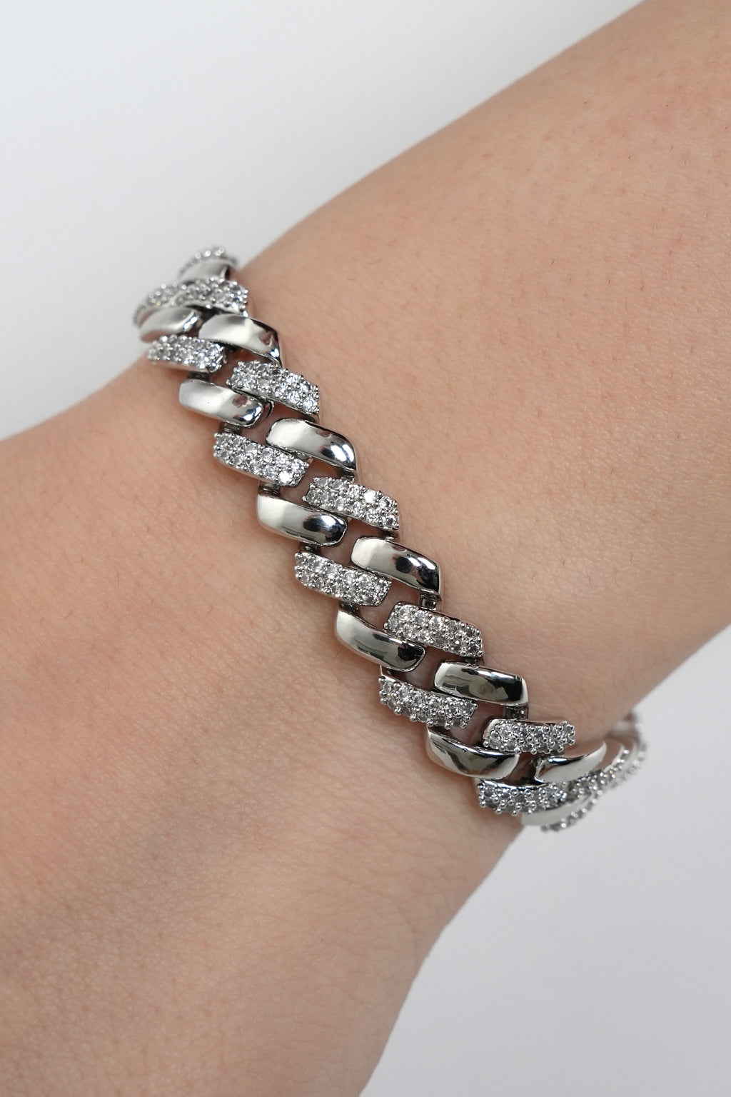 Elmas Akışı 22K Altın Kaplama Bileklik