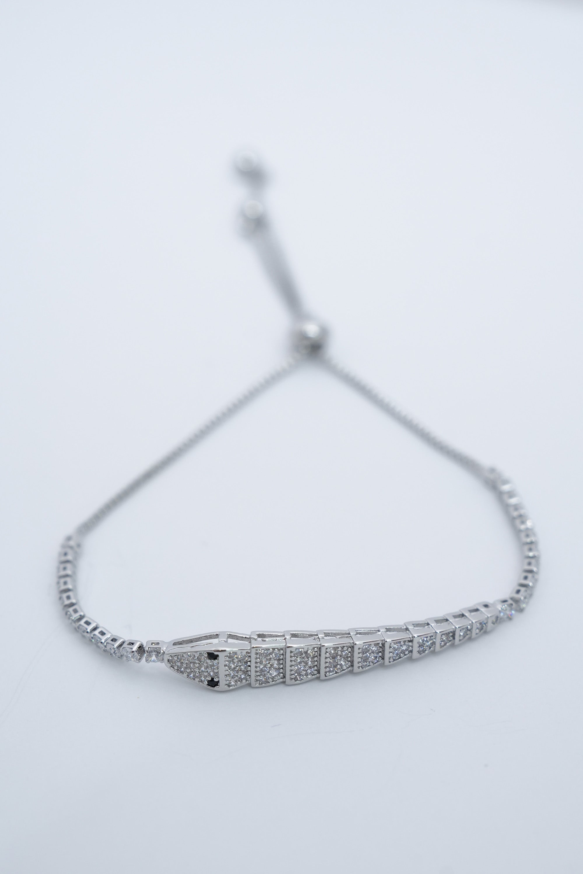 Işıltı Merdiveni Asansörlü VIP Bileklik