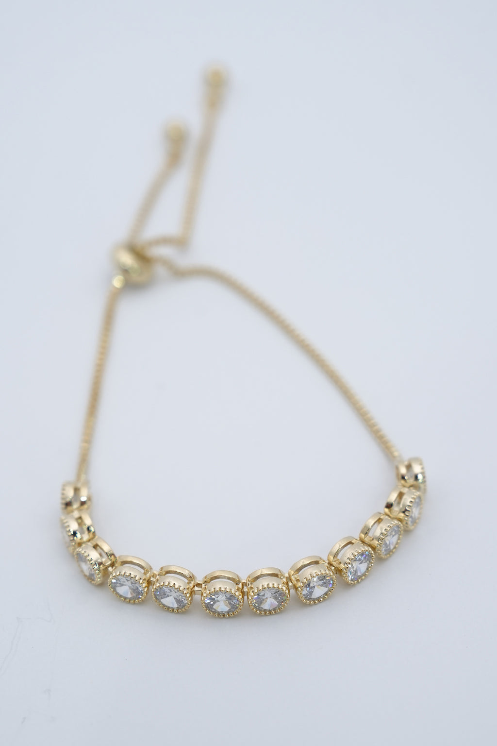 Yuvarlak İmza Asansörlü VIP Bileklik