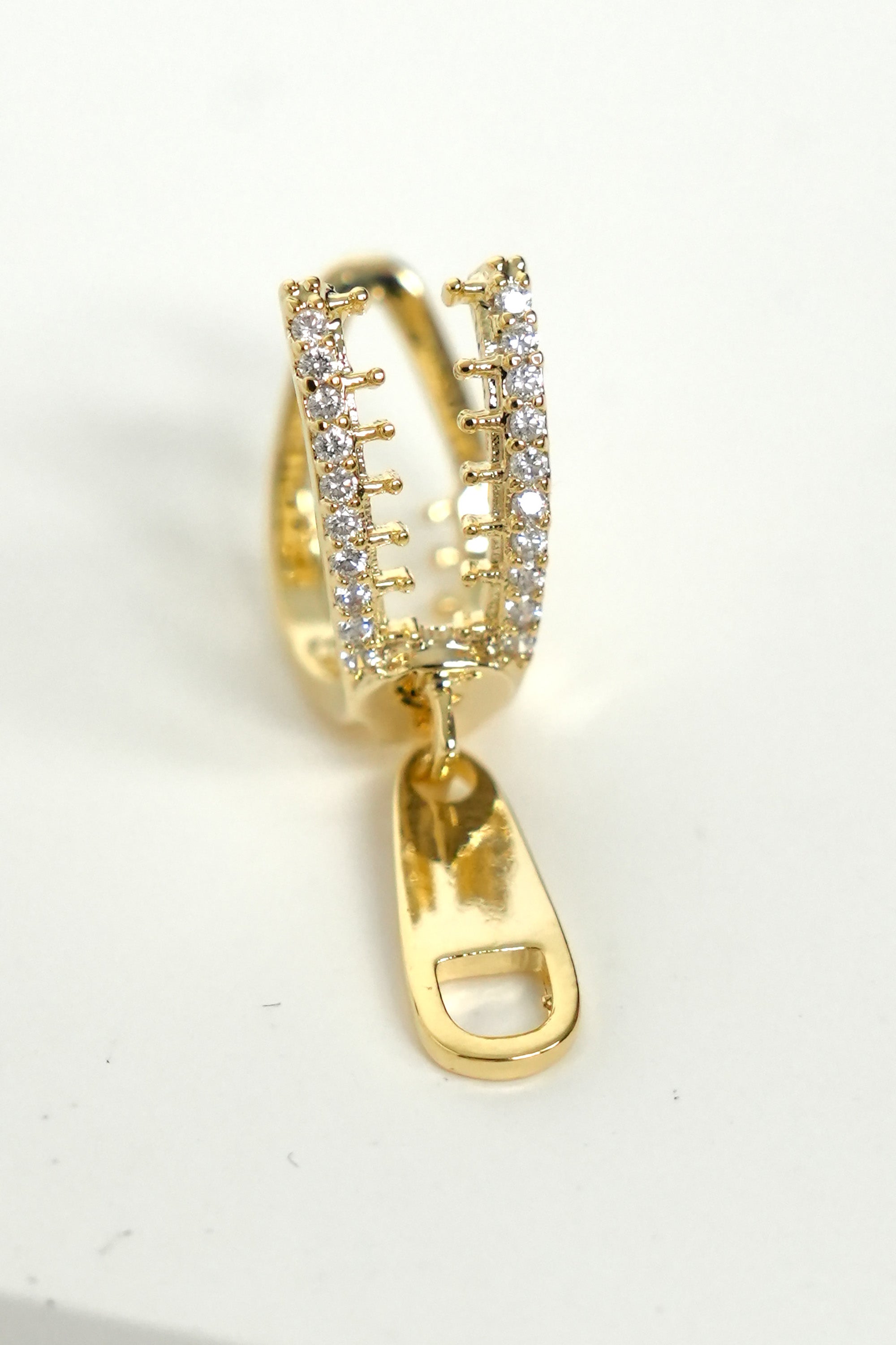 Zincir Işıltısı Ear CuffLuxe Küpe