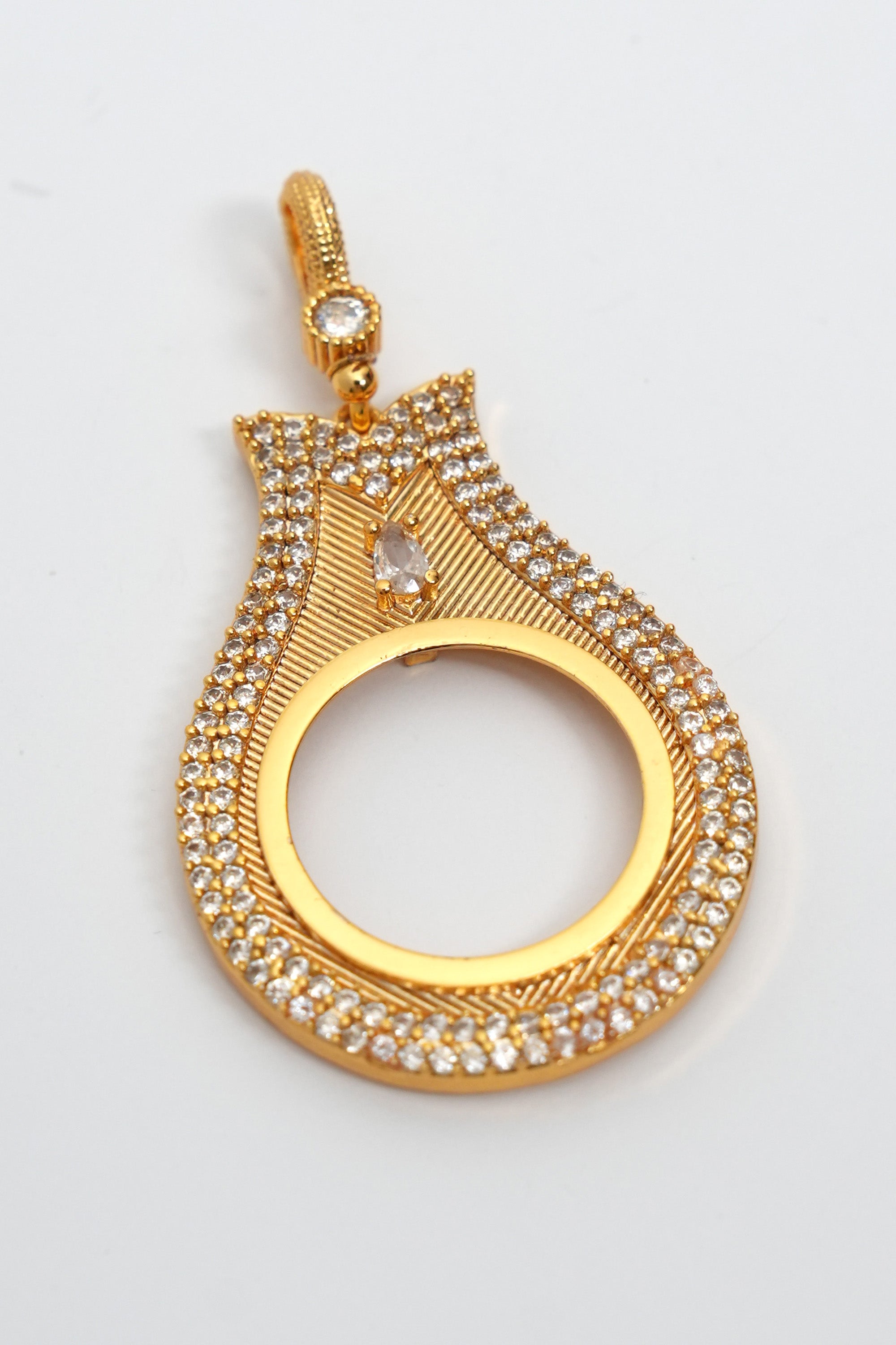 Altın Taç Damlası 22K Altın Kaplama Kolye Ucu