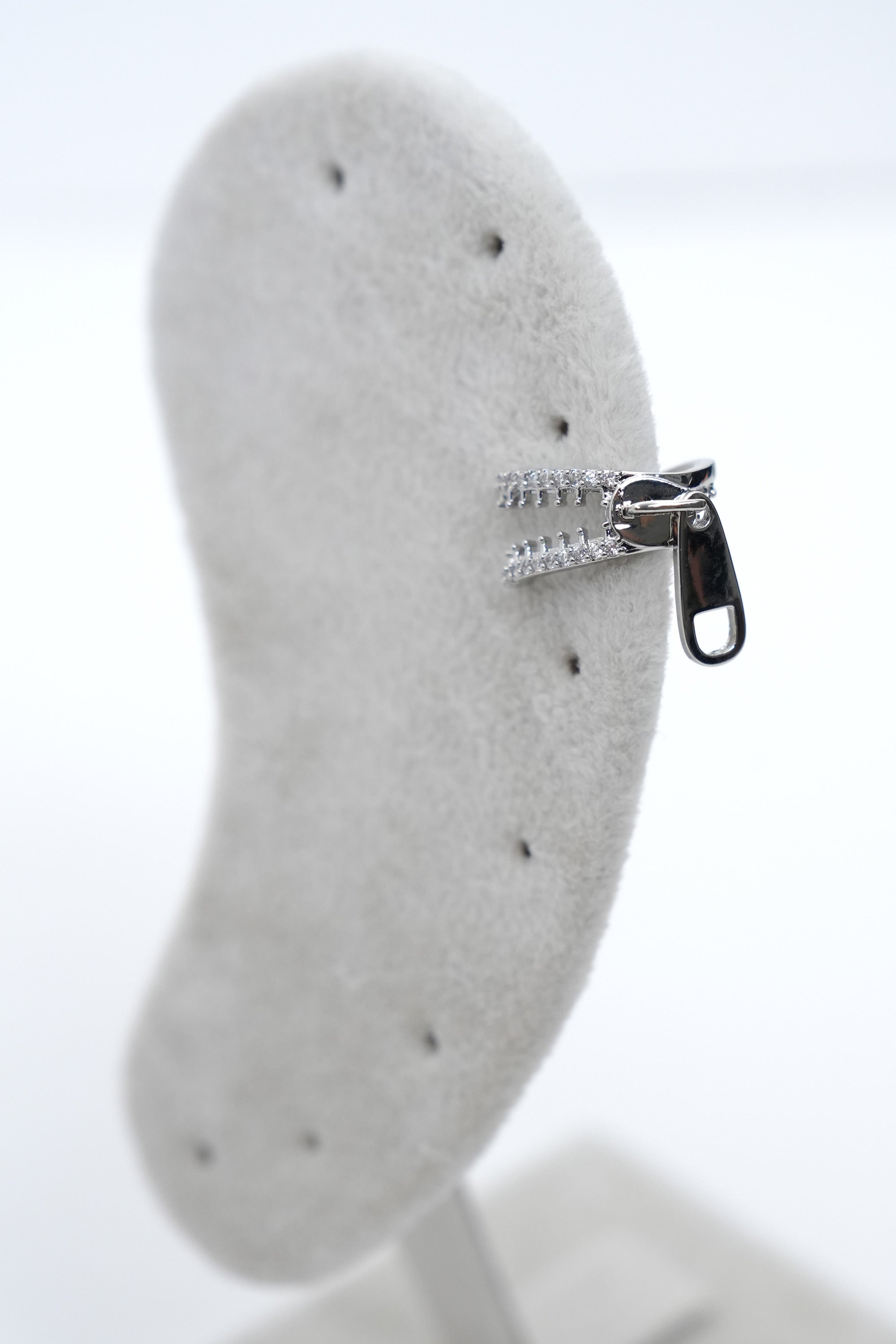 Zincir Işıltısı Ear CuffLuxe Küpe