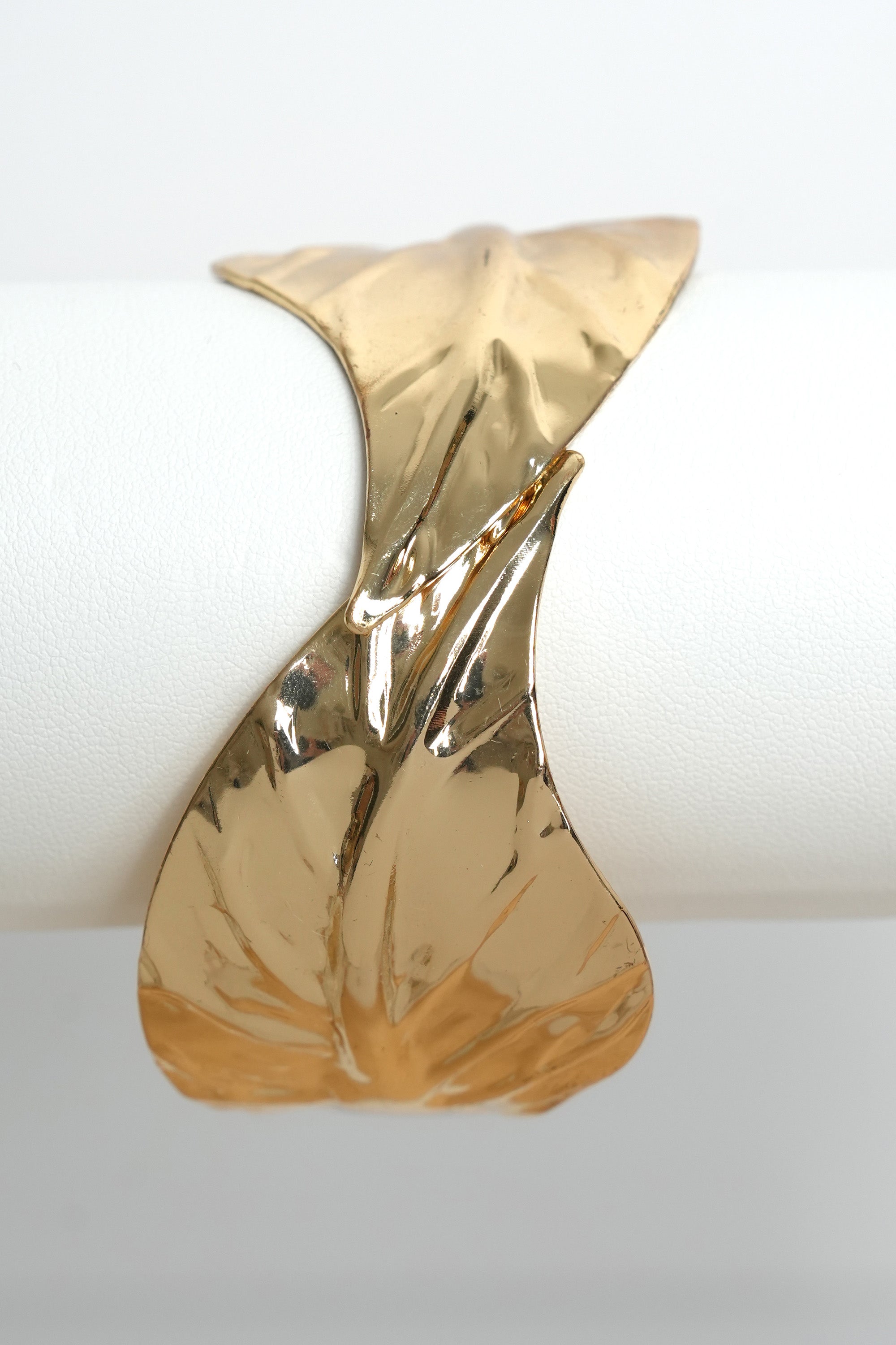 Formun Gücü ZR Model Kelepçe