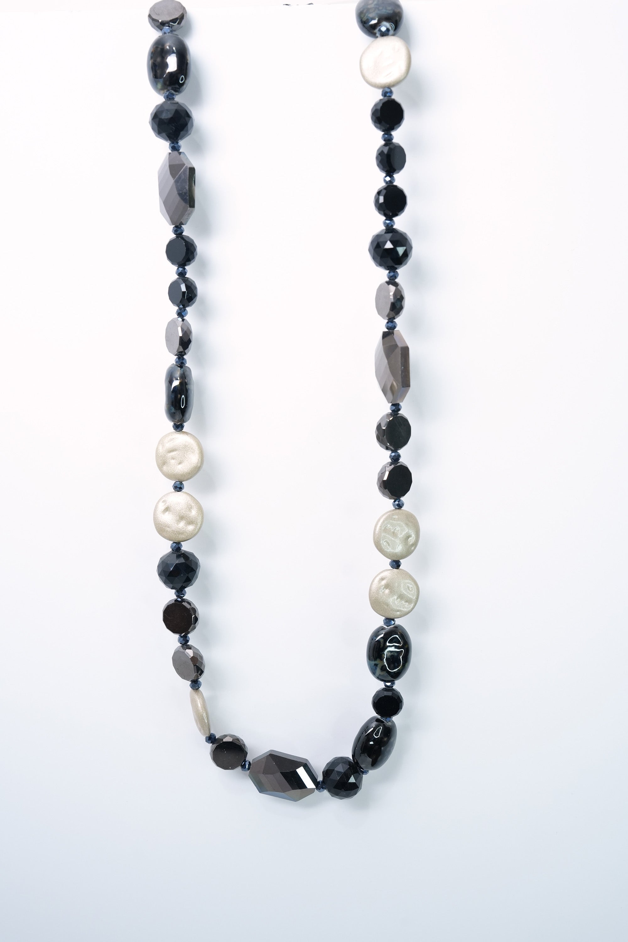 Mat Parıltı ZR Model Kolye