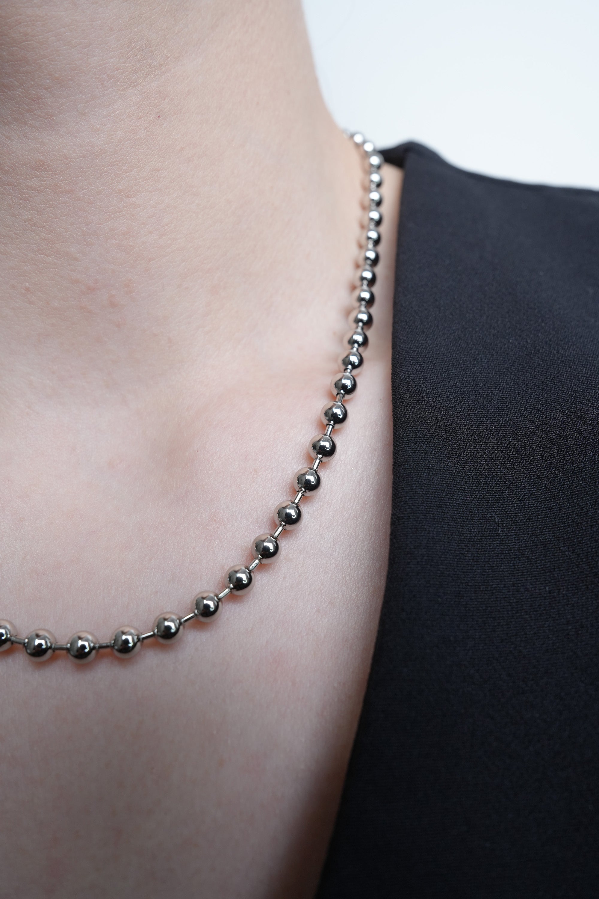 Güneş Taneleri Xuping Rodyum Kolye