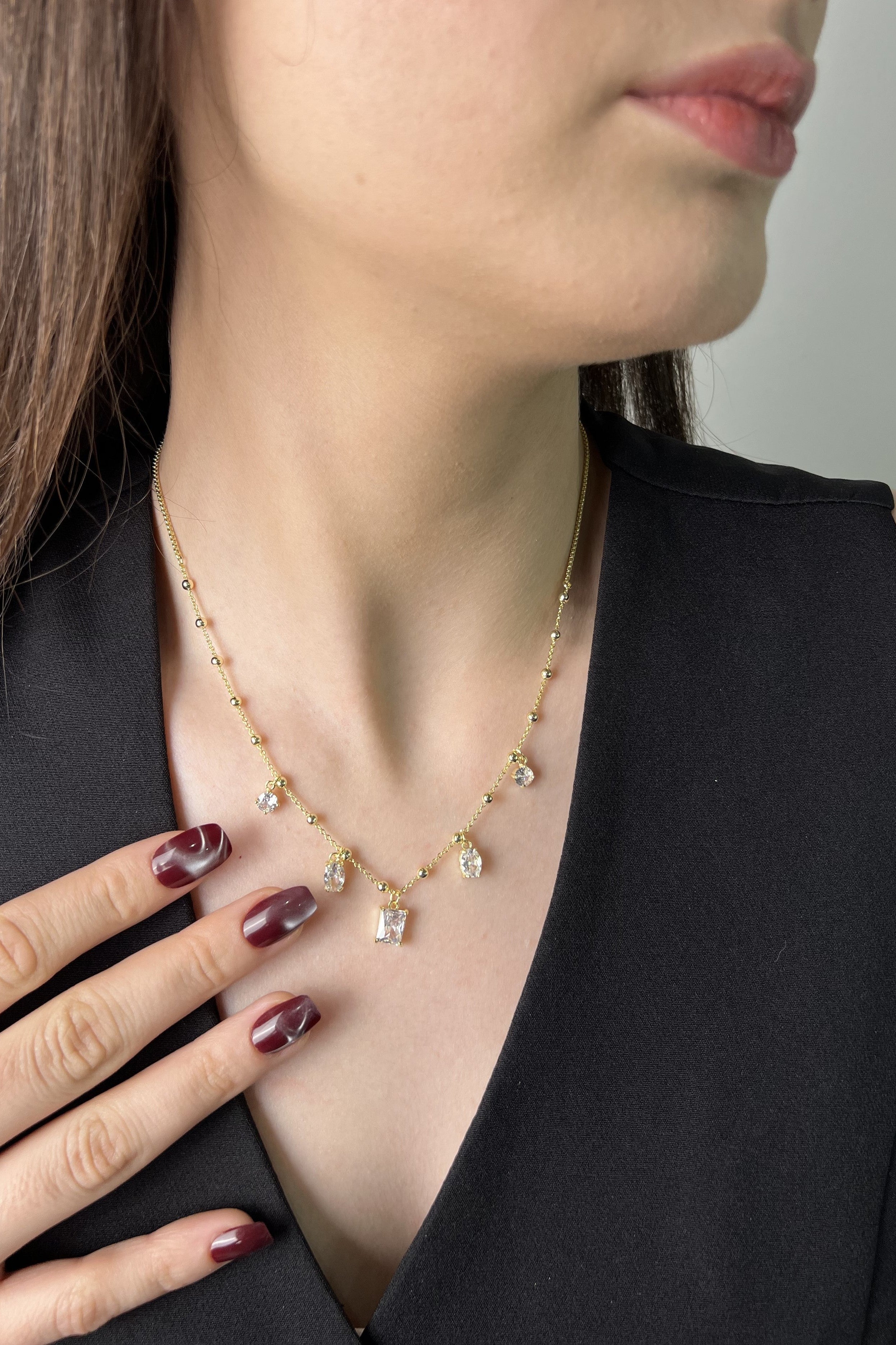 Şeffaf Zarafet 14K Luxe Kolye