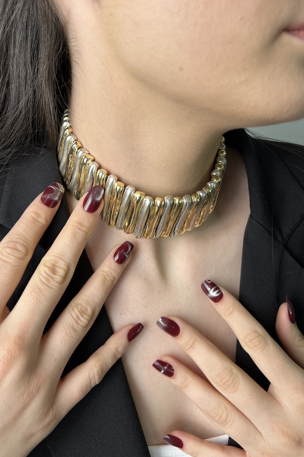 Metalik Akış 14K Luxe Kolye